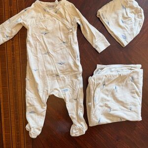 MarMar Copenhagen Baby Footie Set 1M Cream Whale Print Sleeper + Hat Blanket